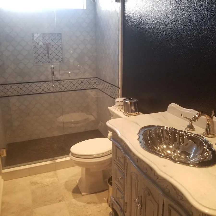 Professional plumbing work and bathroom remodeling in Highland Heights